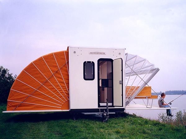 de markies trailer awning that opens up into a fishing pier