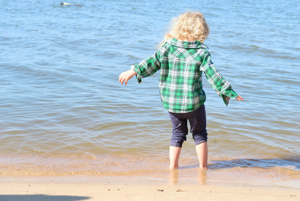 girl playing in water