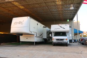 fifth wheel vs class c rv buy a new rv