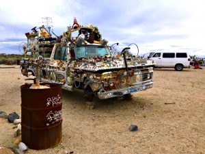 slab city california junk art