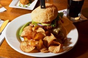 city steam brewery connecticut burger food photo